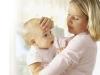 Боль в ухе у ребенка и температура: как помочь малышу?