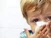 Lasten vuotavan nenän syyt, kehitysvaiheet, oireet ja hoito